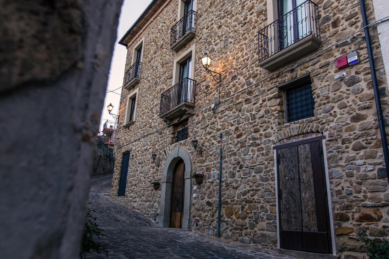 Palazzo Cantarella Stella Cilento Luaran gambar